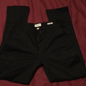 Men’s casual, slim fit pants